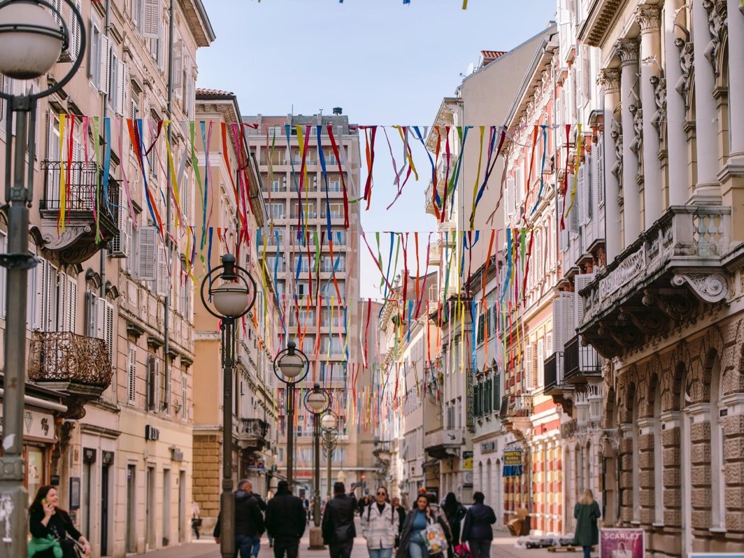 srednja škola Adamić